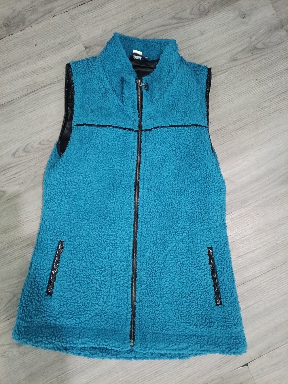 Women's Teal Sherpa Zip Vest - Sleeveless Cozy Layer